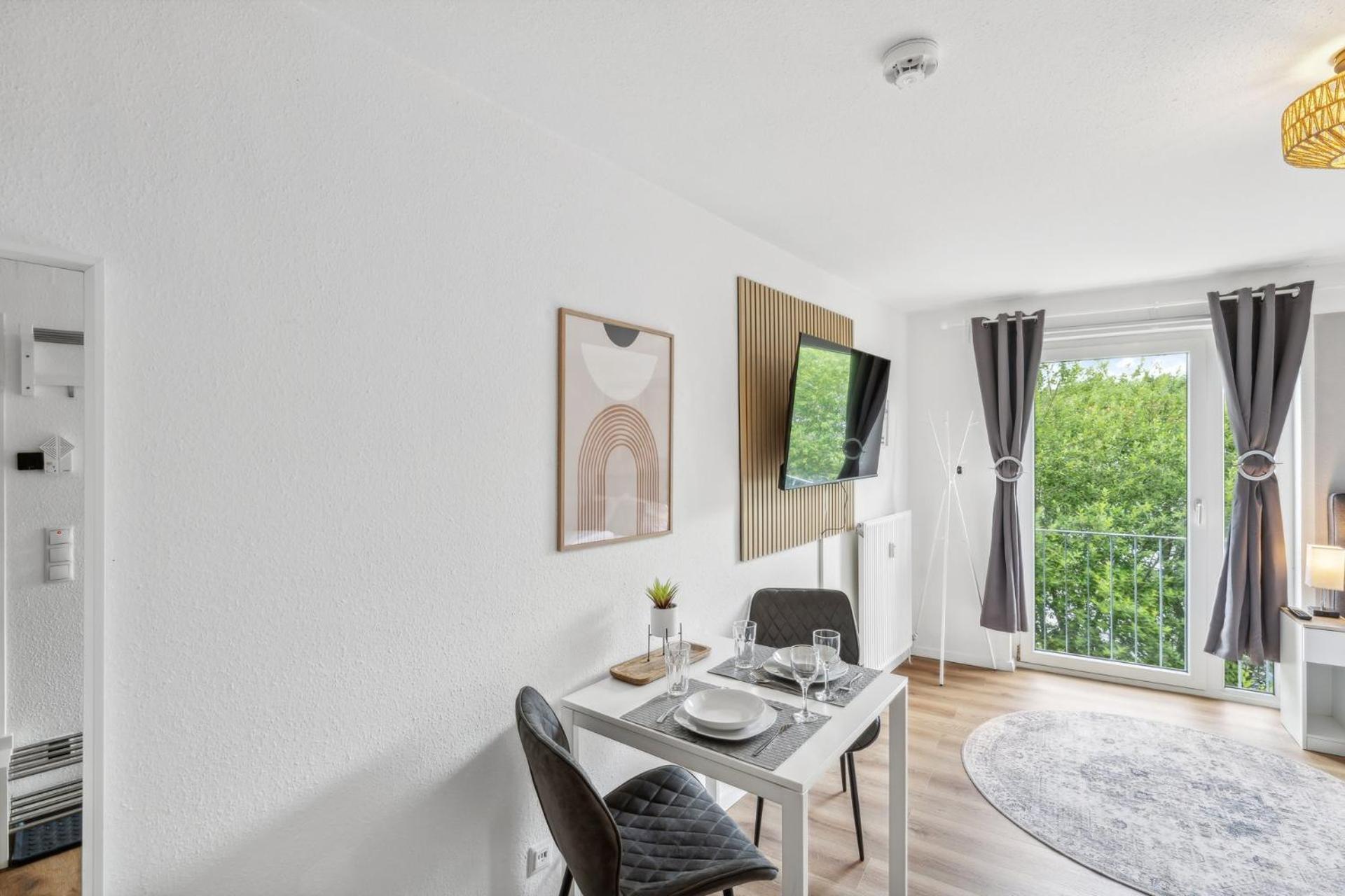 Andriss - Study & Work Apartments - Wifi - Kitchen Kaiserslautern Exterior foto